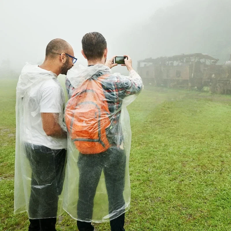 Impermeabile monouso impermeab - Emergency Poncho Rain recensione e prezzo