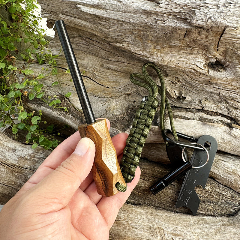 Nuovo avviatore antincendio pe - Magnesium Fire Starter recensione e prezzo